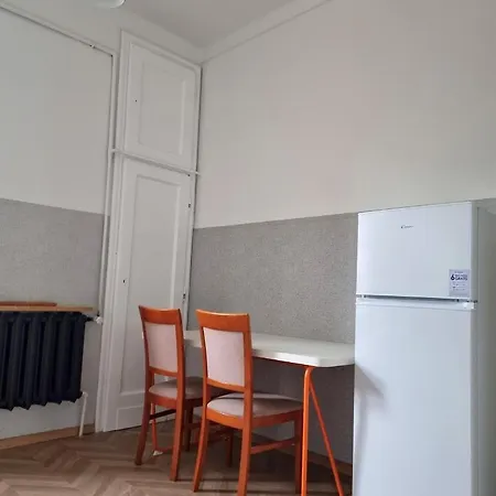 Big And Cozy Bedroom In Kraków