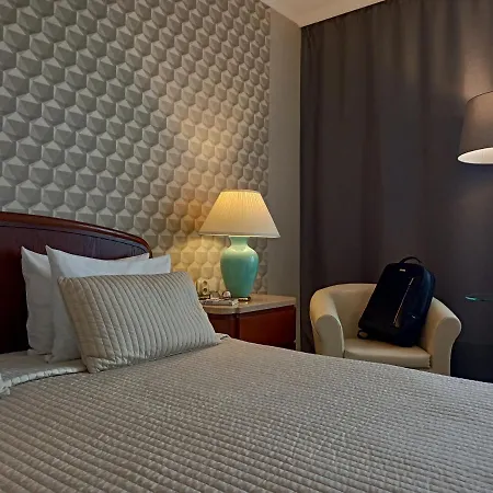 Hotel Booking Crown Piast & Spa 5*