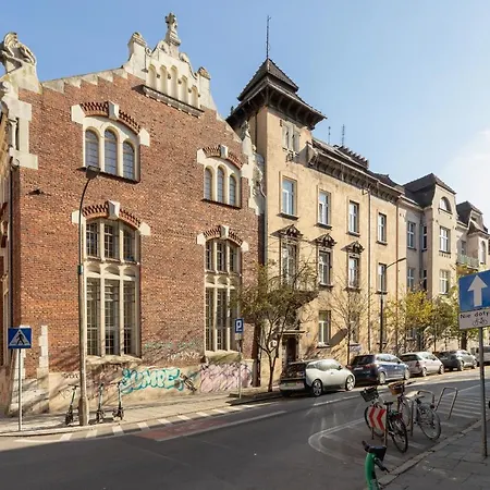 Planty Park Lobzowska By Renters *