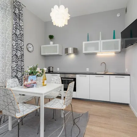 Planty Park Lobzowska By Renters Krakow