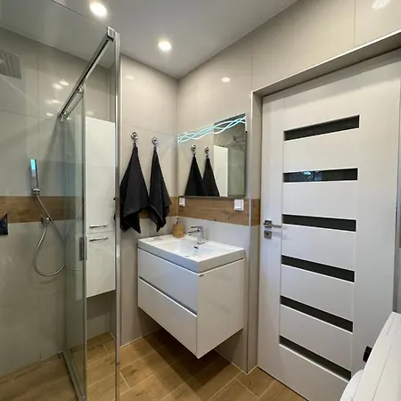 Gromadzka 11 - Comfy By Jso Apartment