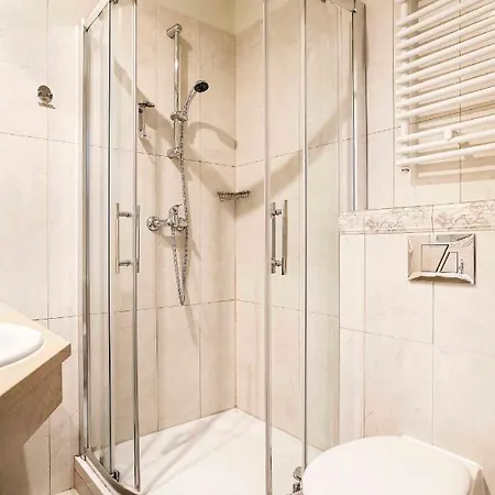 Apartment Charming Apartment, Wawel & Old Town Ii *
