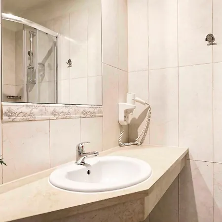 Charming Apartment, Wawel & Old Town Ii Apartment Krakow