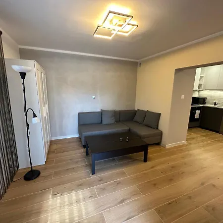 Apartment Gromadzka 11 - Comfy By Jso