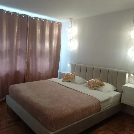 Apartment Verdis & *