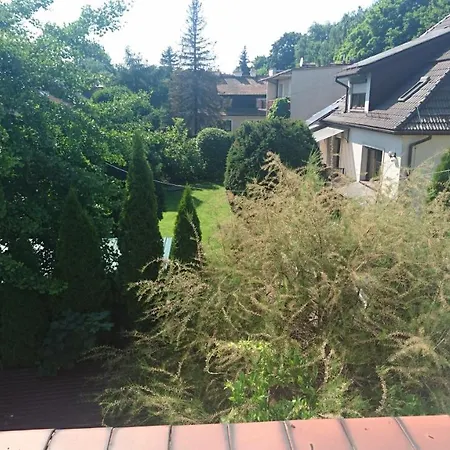 Apartment 2d Klimatyzacja ,netflix,mieszkanie Dwupokojowe Normalne Do Centrum 5 Przystankow Halczyna 9 Glowackiego 32 Krakow