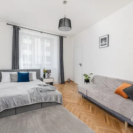 Corner Near Vistula River Apartment *