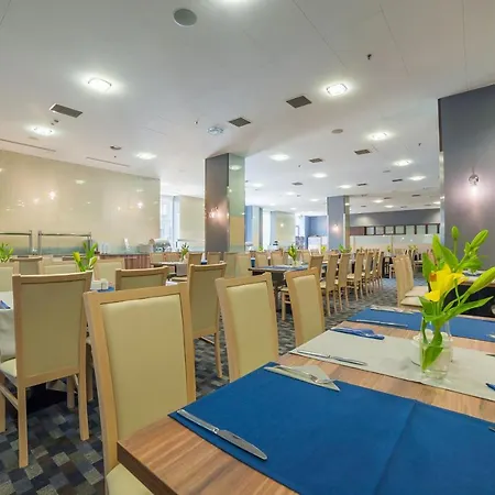 Premier Hotel 4*