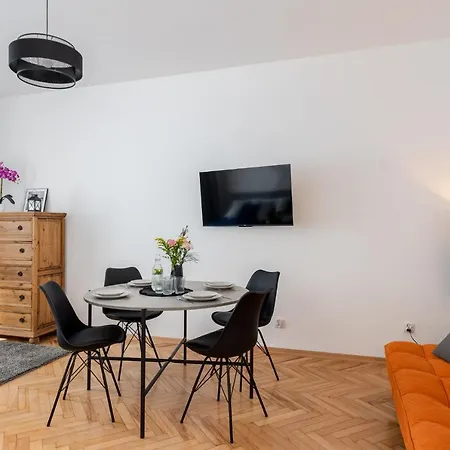 Apartment Corner Near Vistula River *