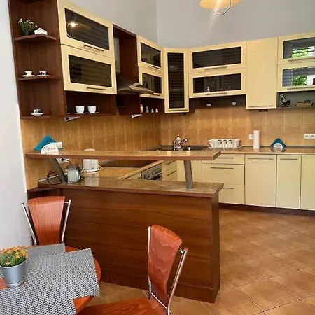 Grodzka / With Balcony Apartment