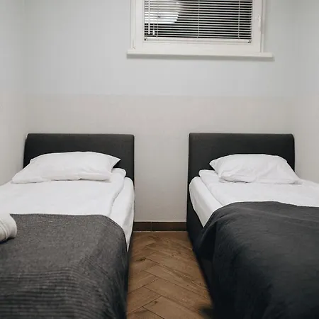 M7 Main Square With Free Parking Friends Escape Appartamento *