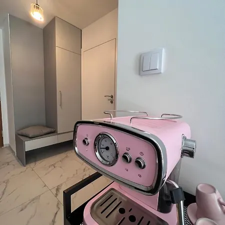 Cotton Candy Apartment *