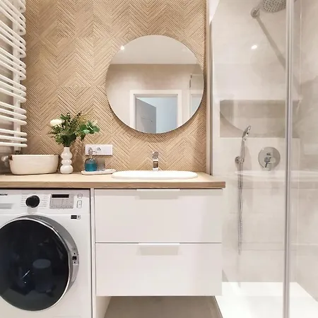 Mogilska 120d By Homeprime Apartment
