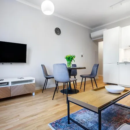 Tyzenhauz Rakowicka Street Apartmán