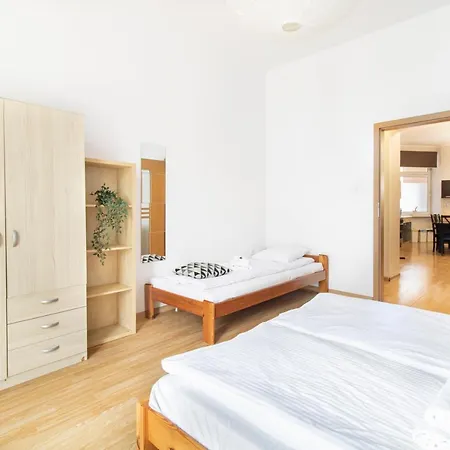 Apartment Castle View Krasinskiego Avenue