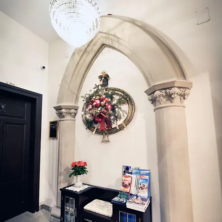 Aparthotel Grodzka 21 3*