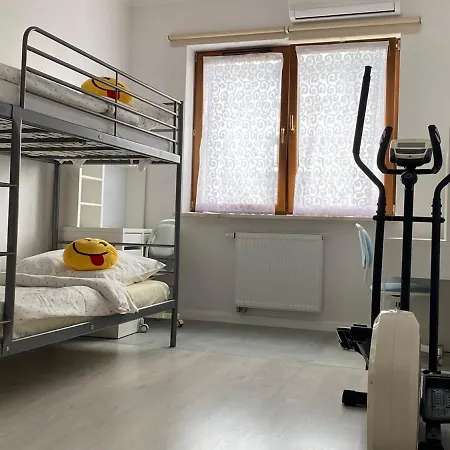 3 Aircon With Free Parking, Balcony Walking Distance Old Town *