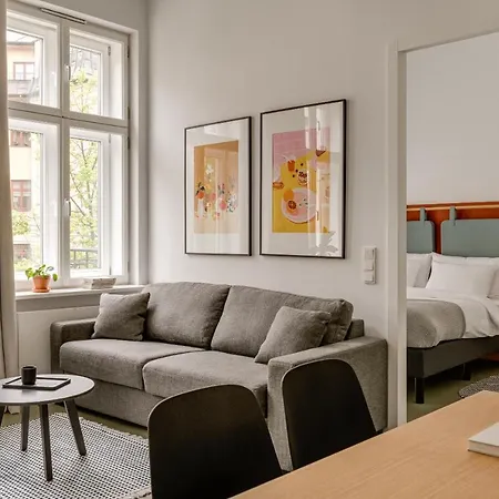 Aparthotel Plantonia *