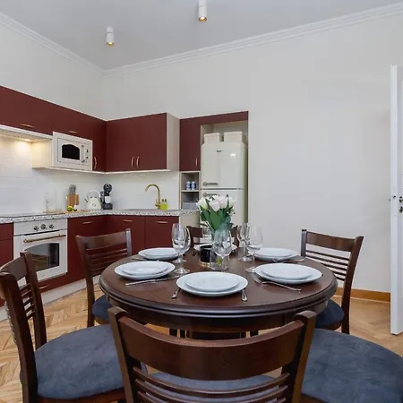 Apartament Luxurious & Unique Mickiewicza Cracow By Renters Prestige *
