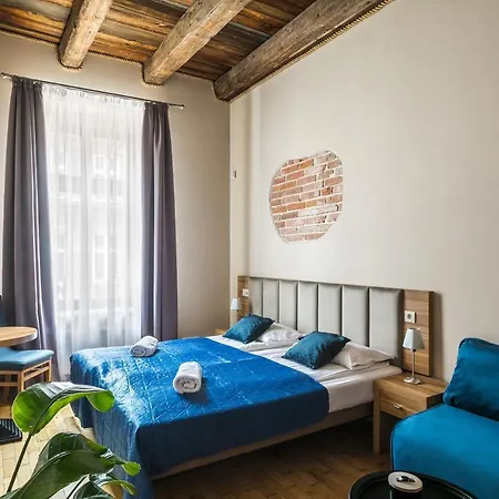 Pergamin Aparthotel 3*