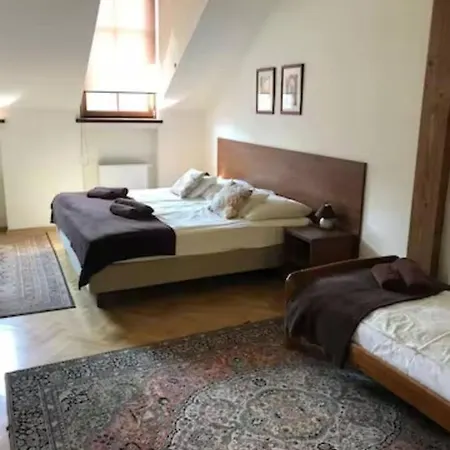 Apartment Old Town / Florianska 29 Krakow