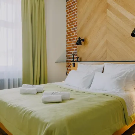 Apartment Goldfinger 3-bed Unique In The Heart Of Podgorze