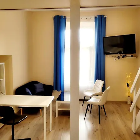 Mirablue Apartment