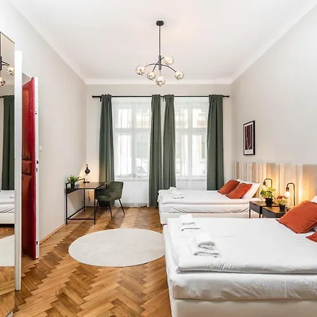 Appartamento Przestronny W Centrum Krakowa - 12 Osob - By Upstairs
