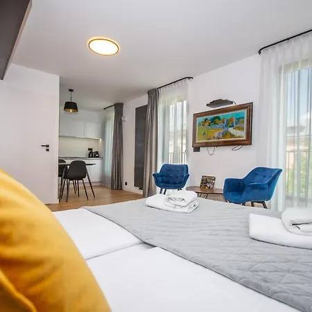 Aparthotel Inpoint G15 Near Old Town & Kazimierz District & Parking Option Krakow