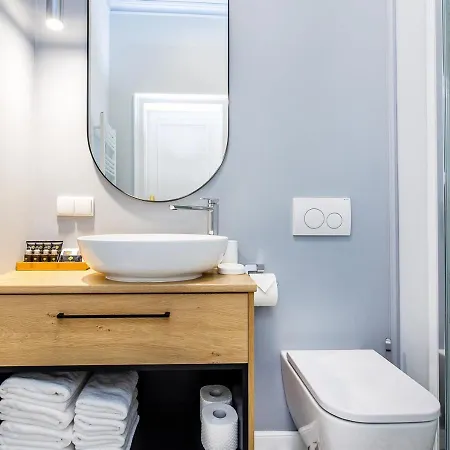Bentis Luxury * Krakau