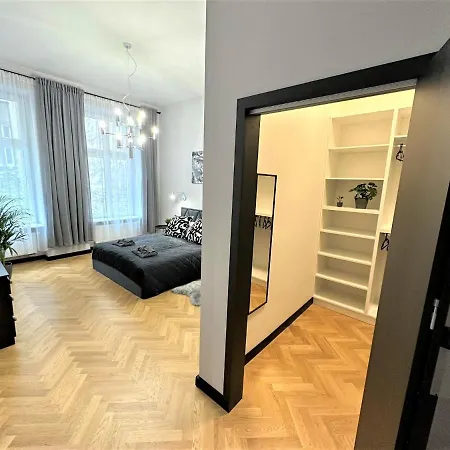 Apartment Luxury 100m2 Loft Design-apartment At Wawel + Netflix