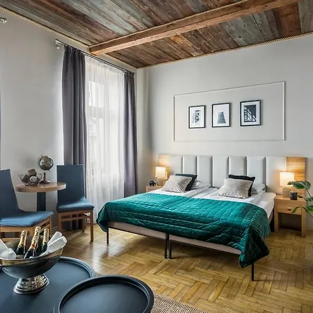 Pergamin 3* Krakow