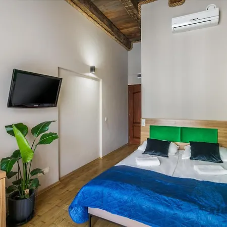 Pergamin Aparthotel 3*