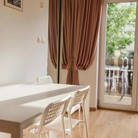 Girls Hostal