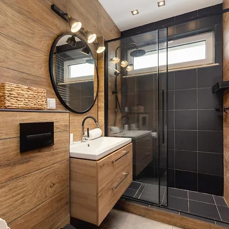 Tauron Arena Lema Family By Renters Apartment *