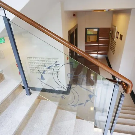 Apartament Ekskluzywny W Centrum Z Balkonem I Parkingiem *