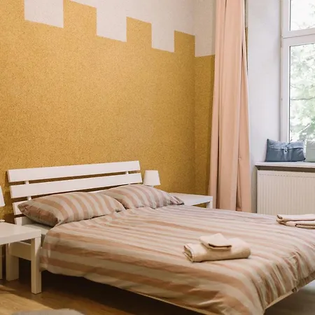 West13 Guest Hostel