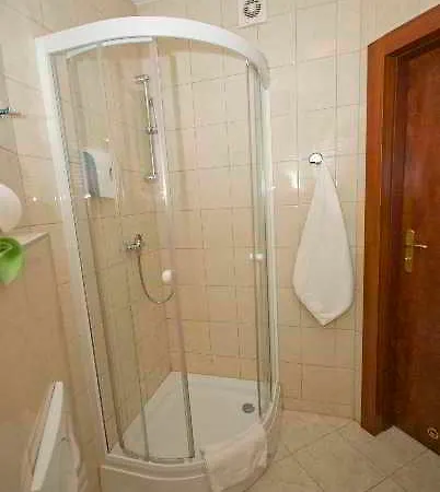 Hotel H6 Major Travel & Business, Free Parking Krakau