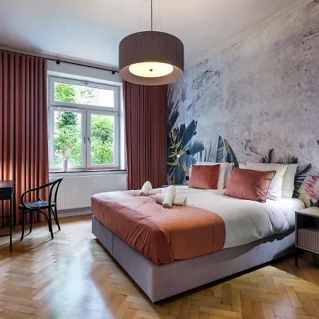 Apartment Tyzenhauz Grand *