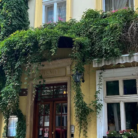 Karmel 3* Krakow