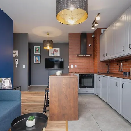 Tauron Arena Lema Family By Renters Apartment *