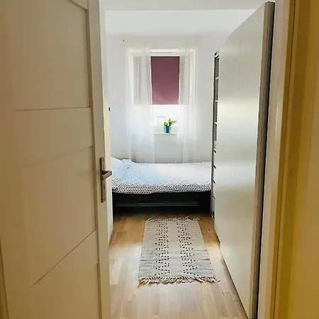 Apartment Sloneczne Mieszkanie Blisko Expo, Tauron Arena Krakow