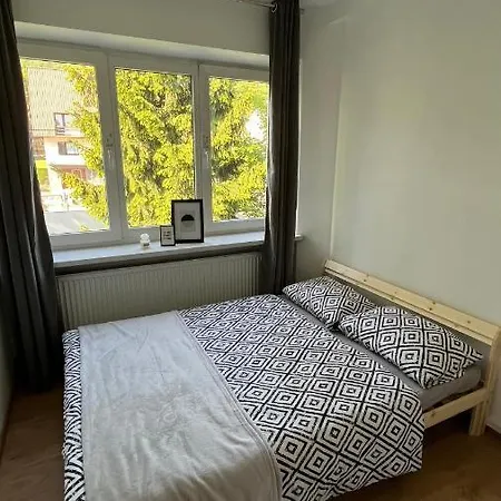 Kwatera prywatna Comfy, And Small In