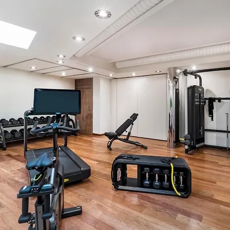 Ξενοδοχείο Leonardo Boutique Center 4*