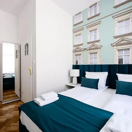 Wislna Main Square Apartahotel