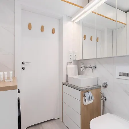 Cozy Bartla 19 By Renters * Krakow