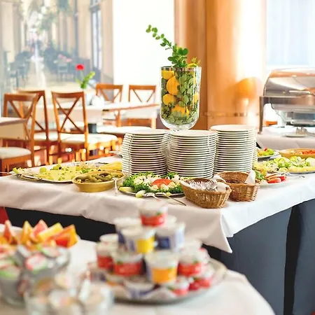 Orient 4* Krakow