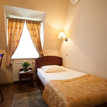 Karmel 3* Krakow