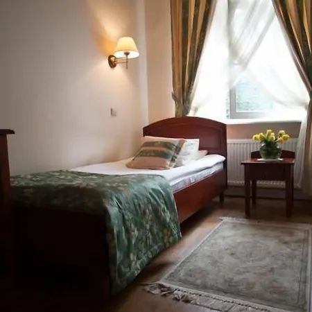 Karmel 3* Krakow