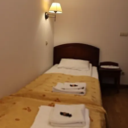 Karmel 3* Krakow